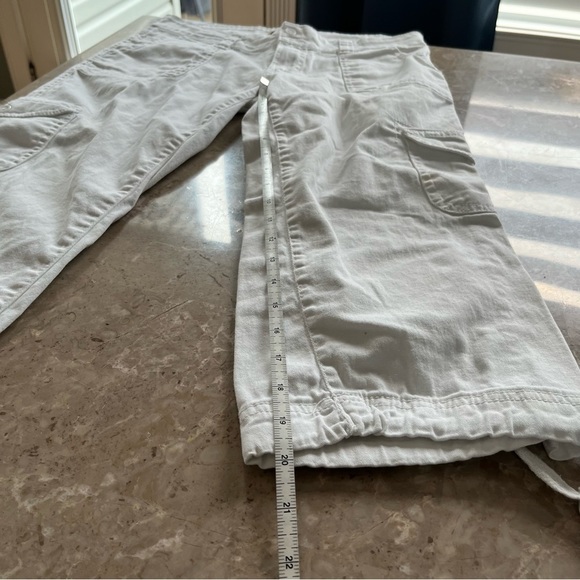 Urban life white cargo style capris with pockets size 5/6 - Picture 11 of 11